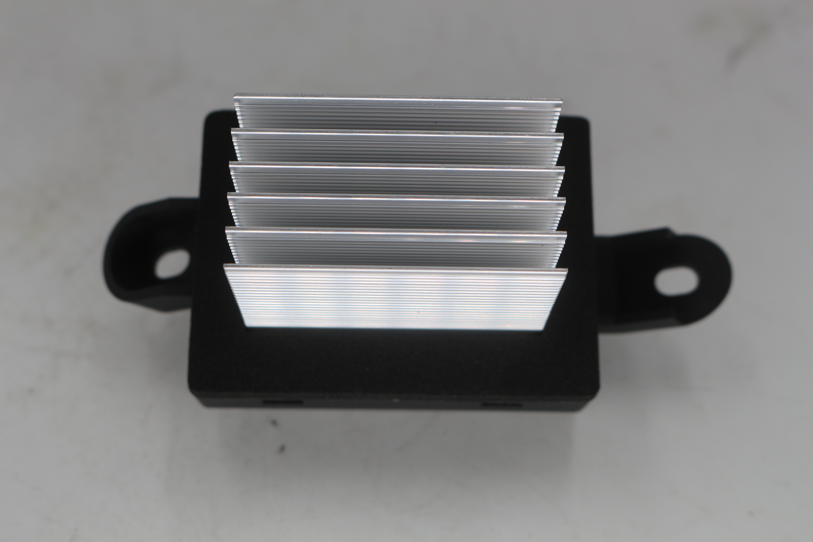 Odpor motoru ventilátoru 10381264 angle 2