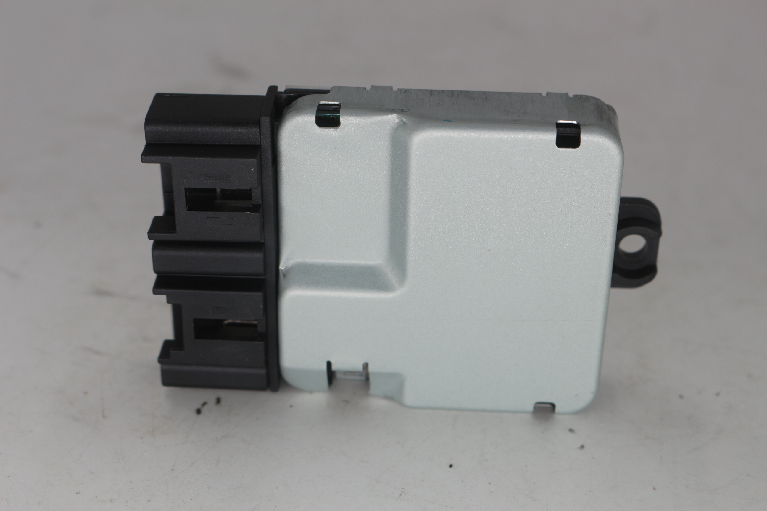Odpor motoru ventilátoru 8716522050 angle 2