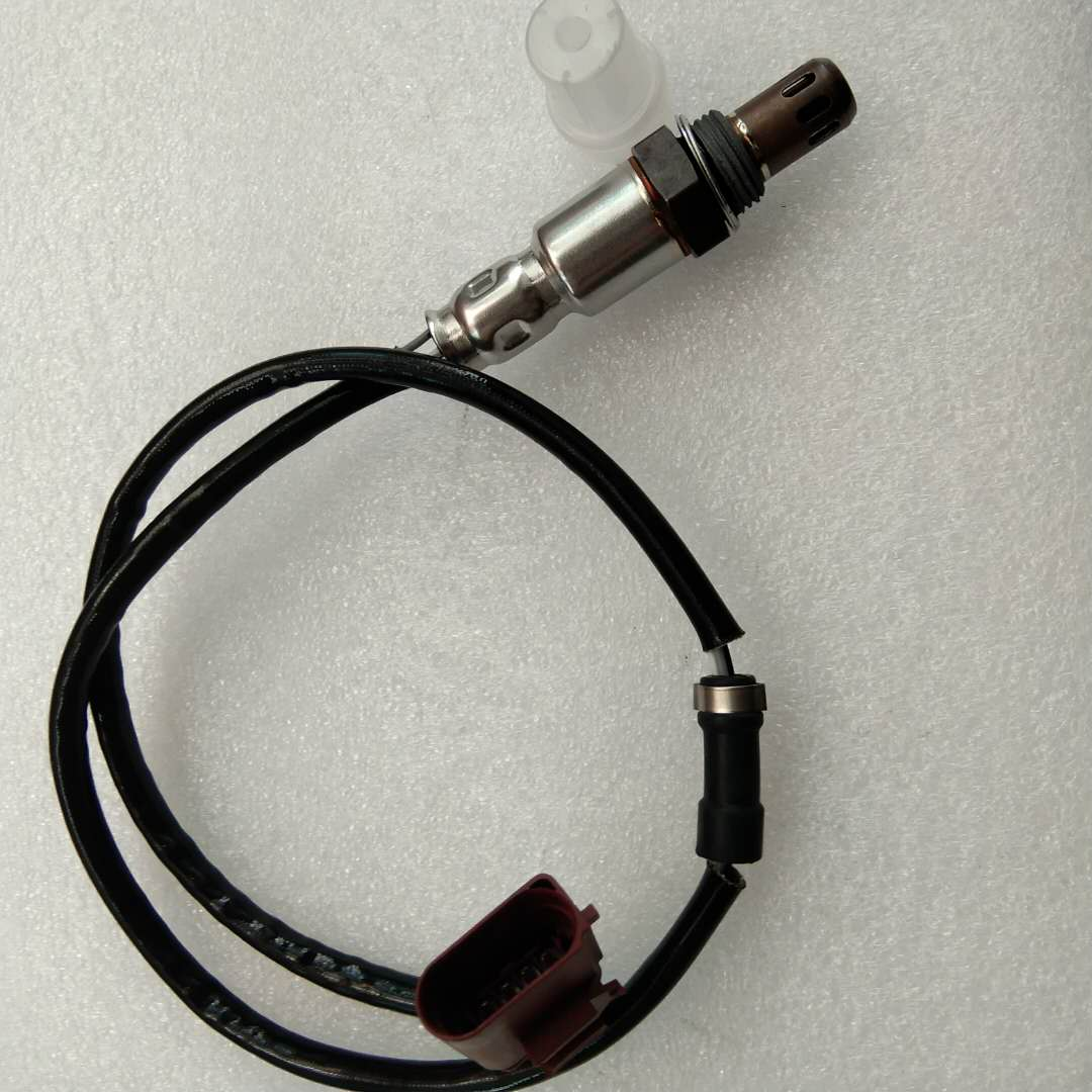 Oxygen Sensor (Upstream) 03C906262AR
