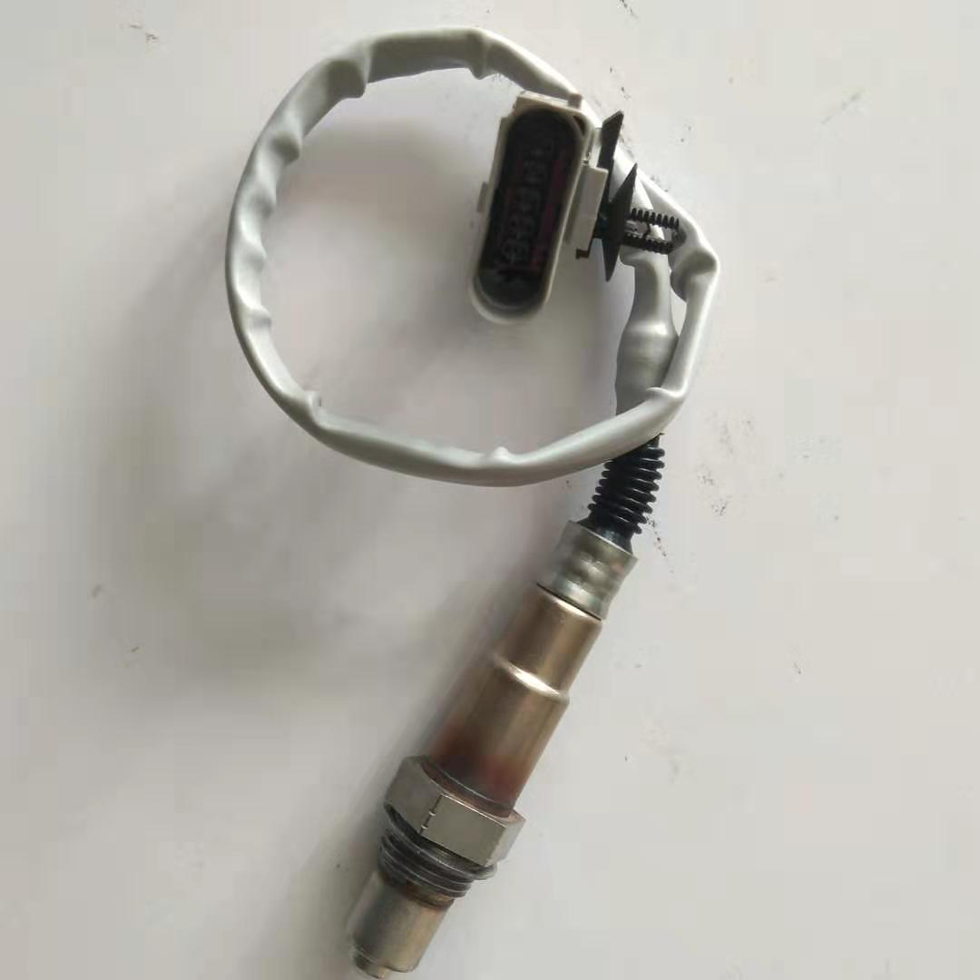 Oxygen Sensor (Upstream) 06K906262H