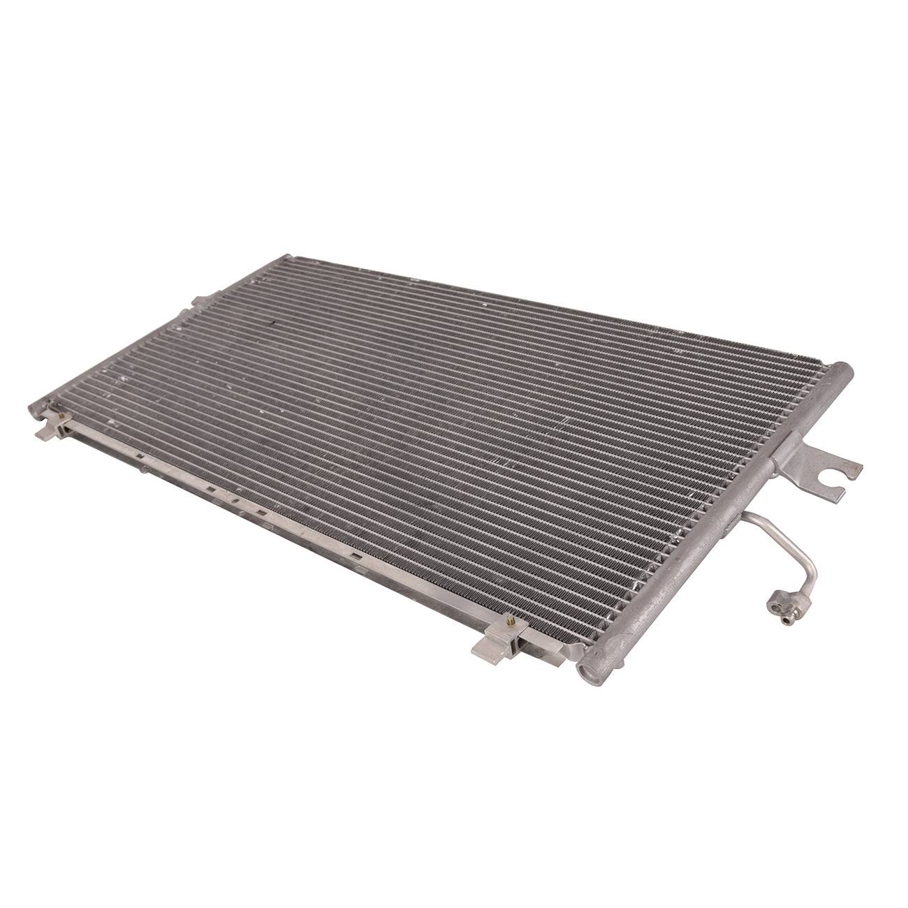 Nový kondenzátor klimatizace pro Nissan Maxima a Infiniti I30 Base T GLE 2000–2001 A0179A0018 angle 7