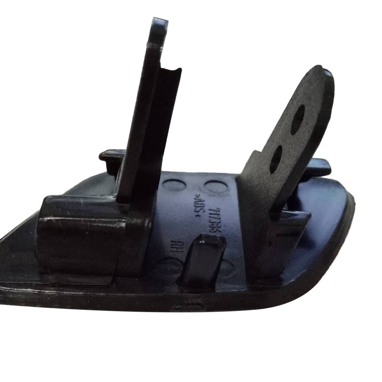 Pravá přední krytka ostřikovače světlometů BMW X5 E70 2007–2013 51657199142 angle 5