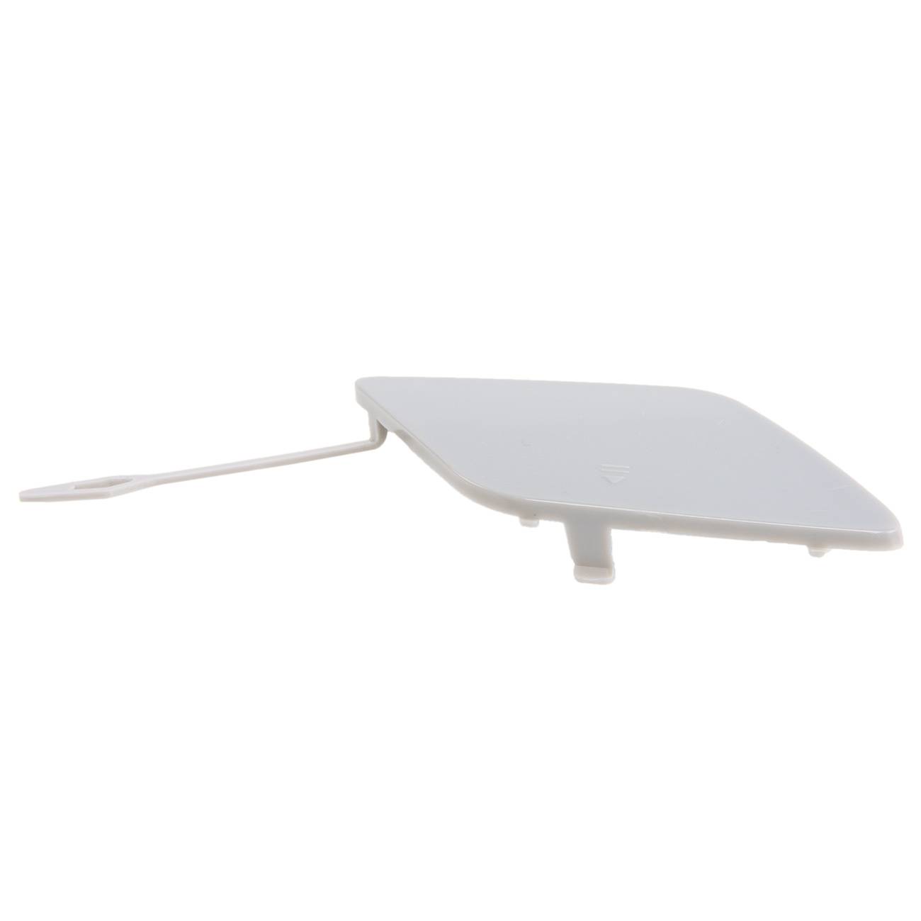 Základovaný kryt předního otvoru tažného háku pro Mercedes C250 C350 C300 2012–2015 ATPP1112138011 angle 2