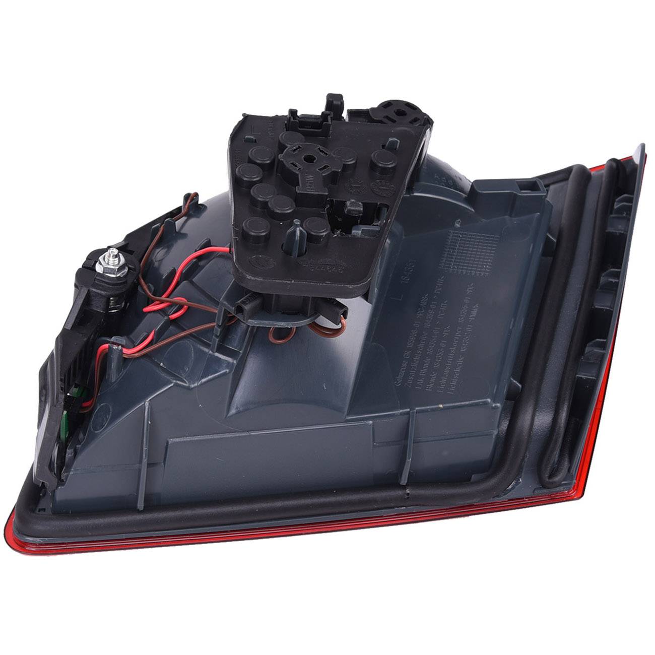 Levé vnitřní zadní světlo do víka kufru BMW 528i 535i 550i 2014–2016 BF0217490005 angle 5