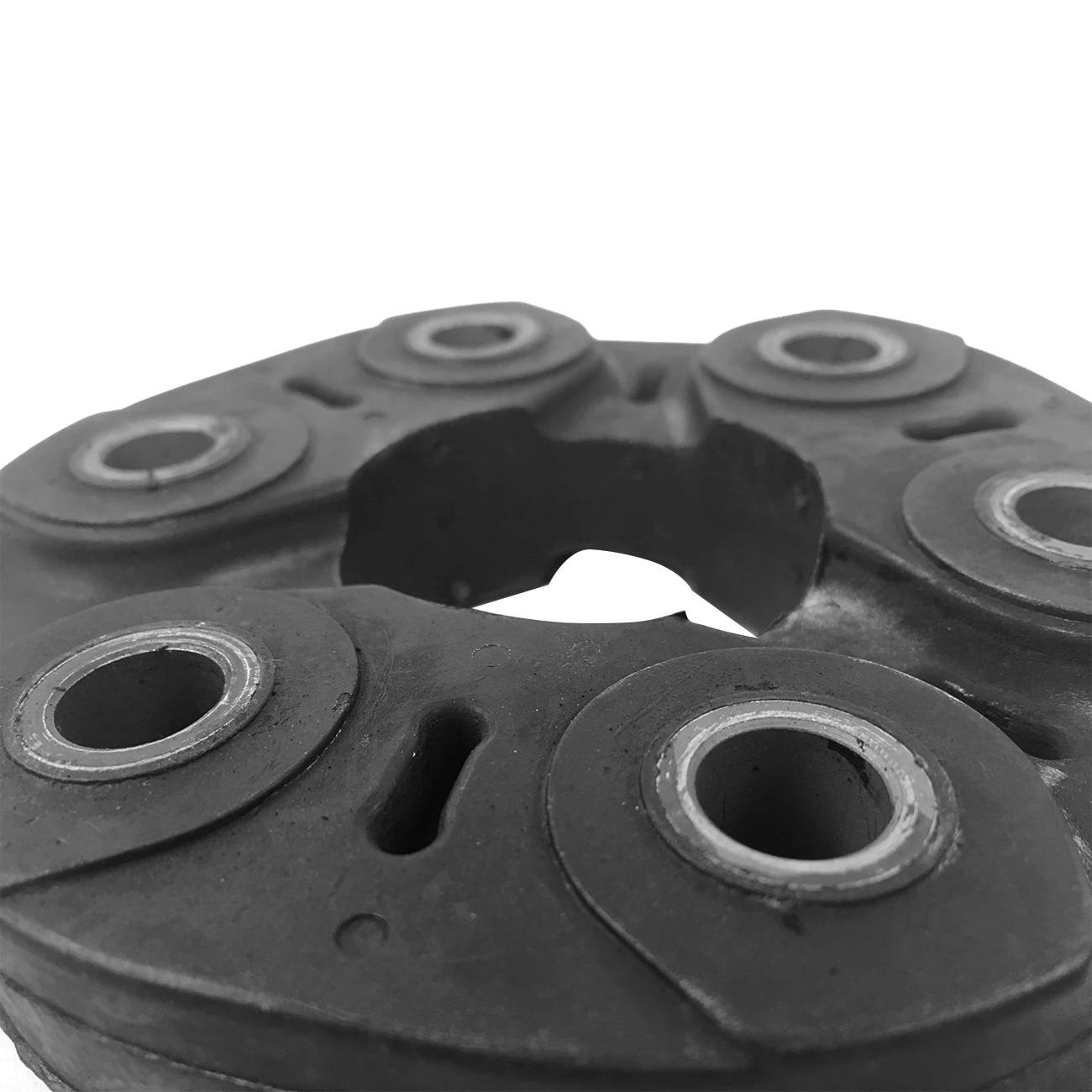 Pružný kotouč hnacího hřídele pro BMW E46 325xi 2001–2005 26111229360 angle 6