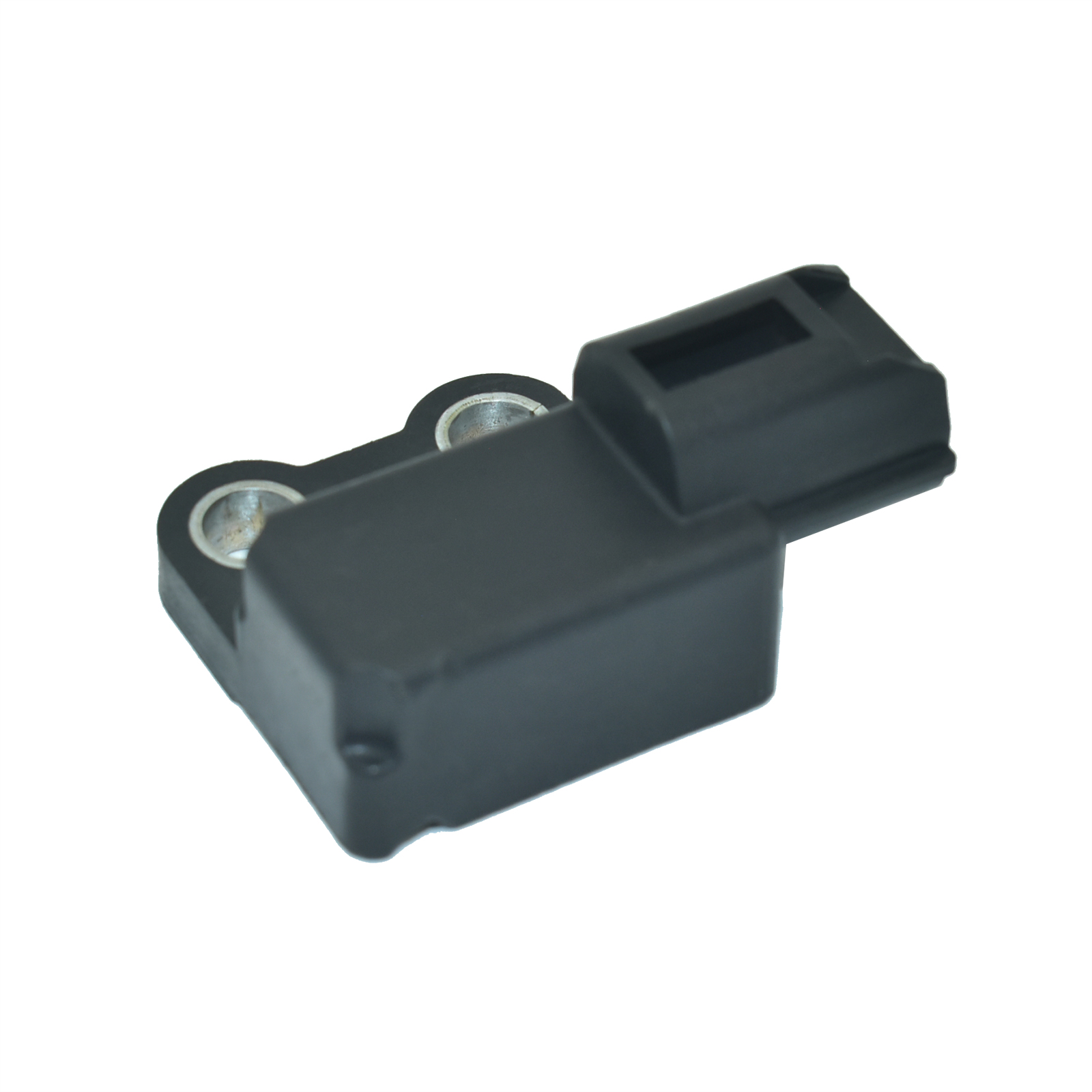 Nárazový senzor 33945-82C10 angle 2