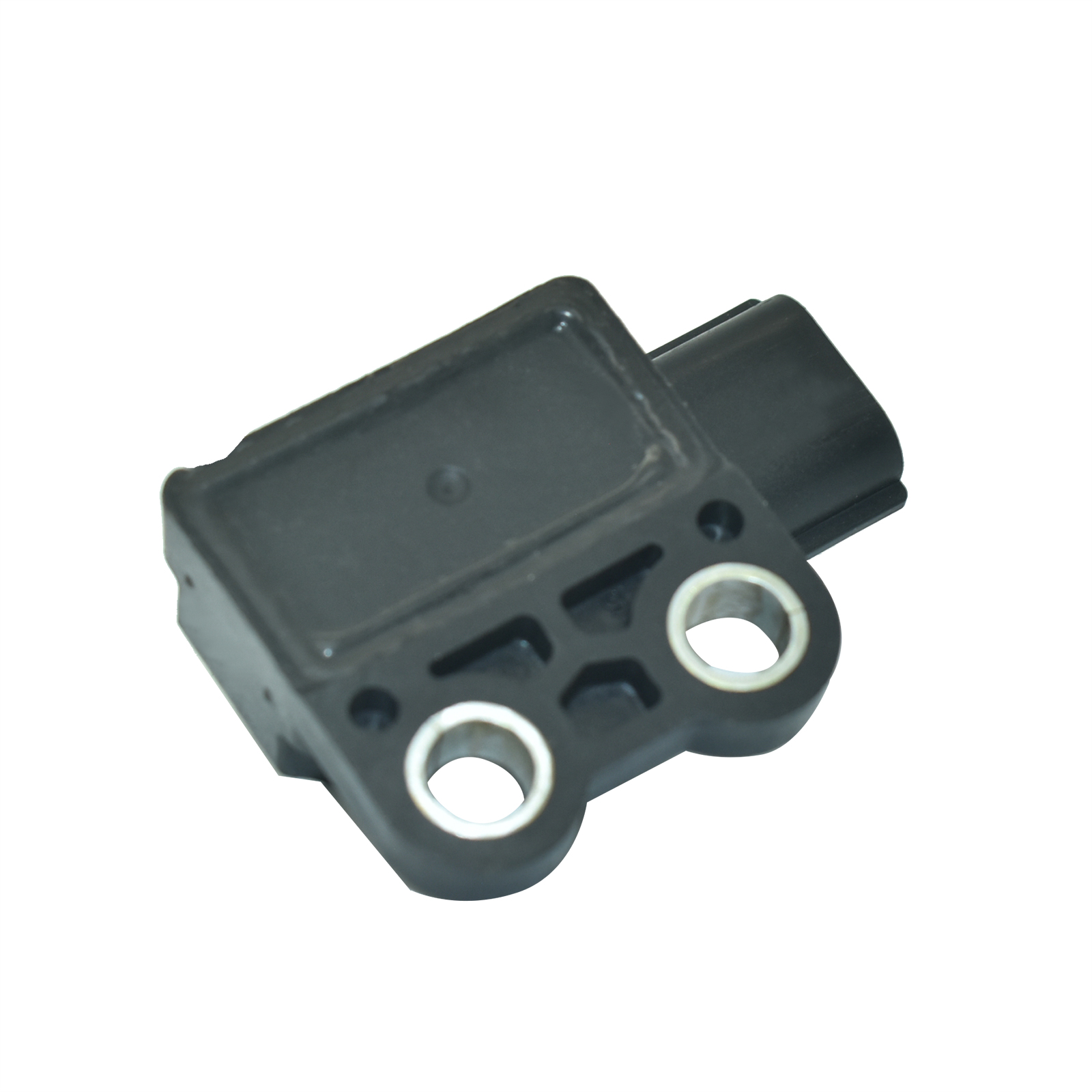 Nárazový senzor 33945-82C10 angle 5