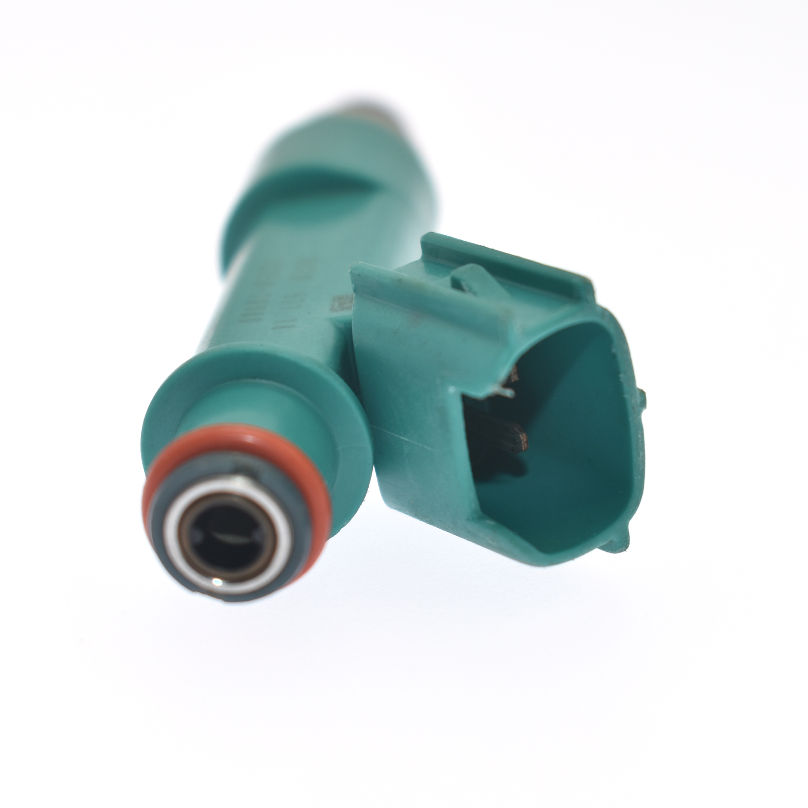 Fuel Injector 23250-28080 angle 2